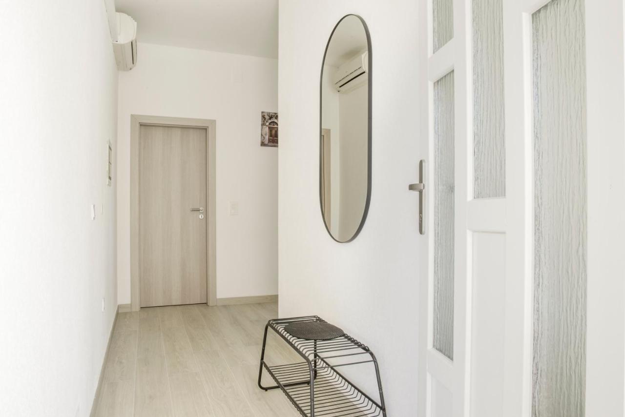Apartmani Vudrag Trogir Kültér fotó