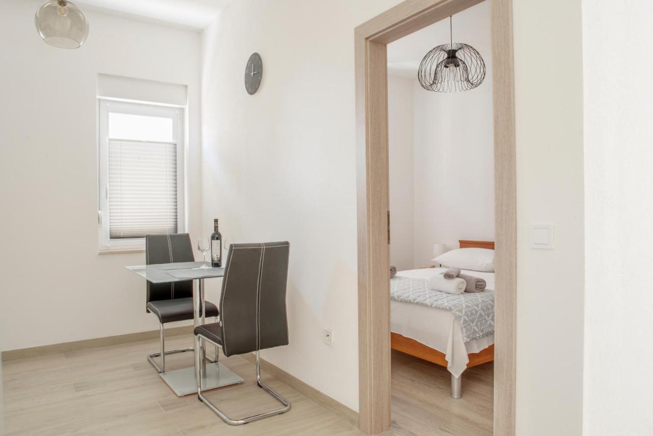 Apartmani Vudrag Trogir Kültér fotó